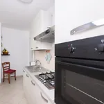 Il Riccio 28 * 프로치다