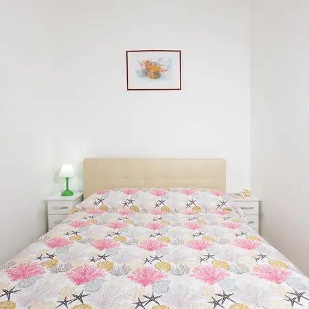 Il Riccio 28 Procida