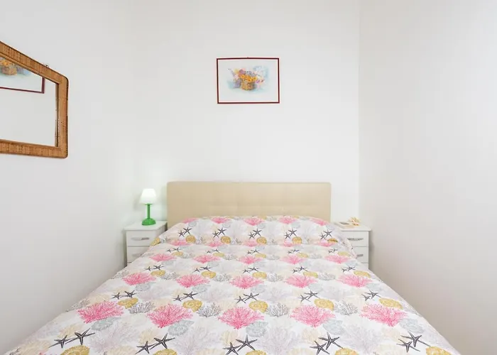 Il Riccio 28 Procida